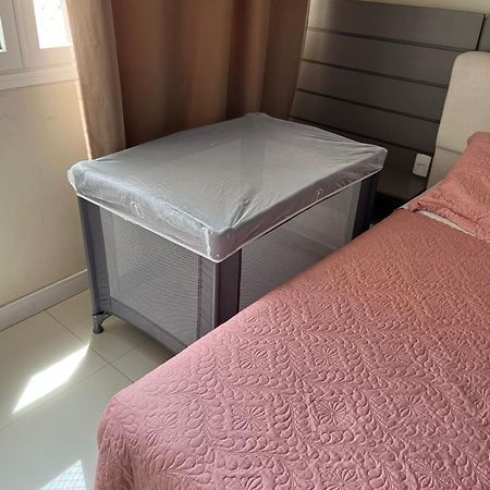 Frente Mar Pe Na Areia, Na Av Atlantica Lejlighed Balneário Camboriú Eksteriør billede